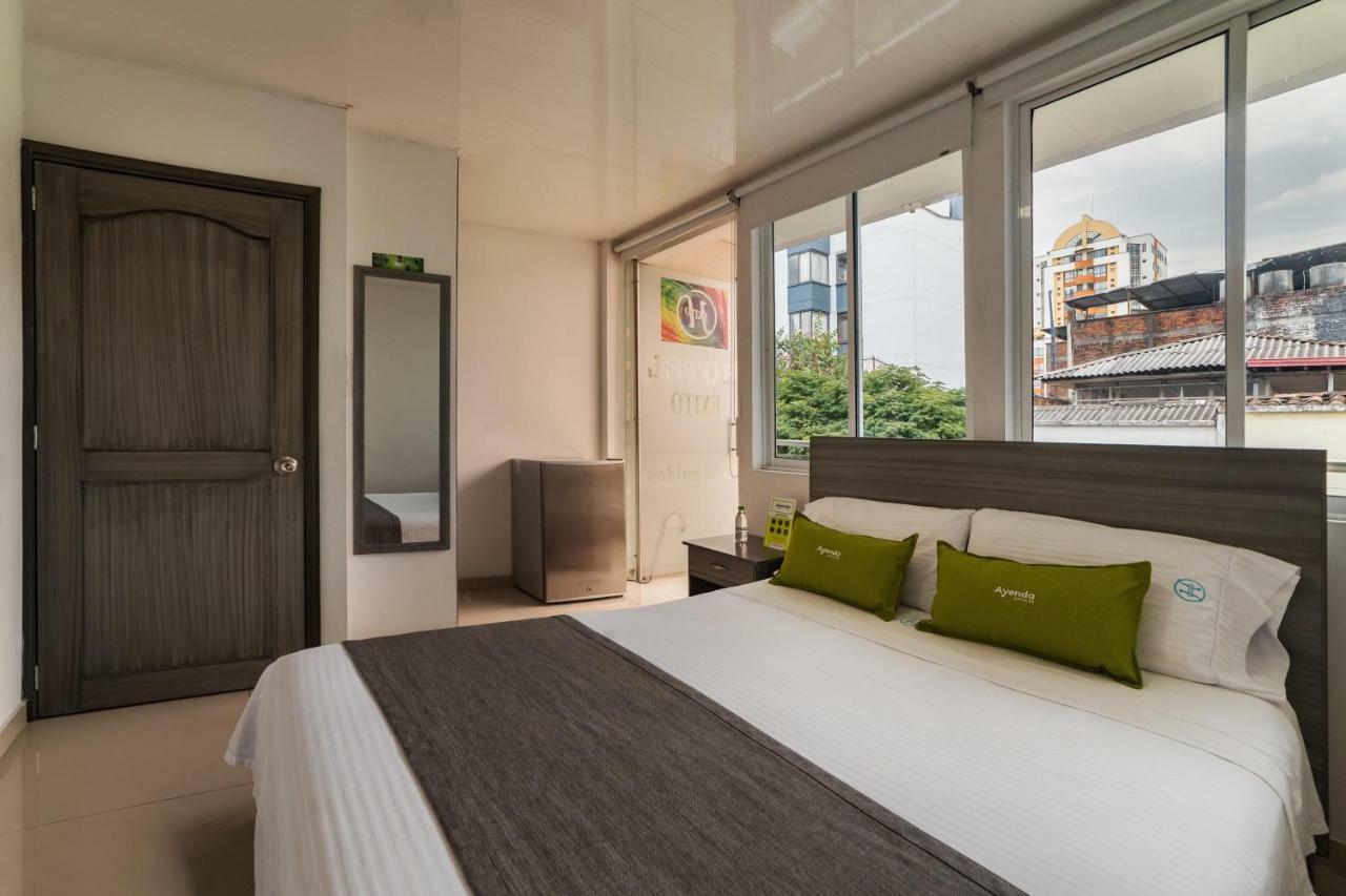 Ayenda 1121 Exito Hotel Pereira Bagian luar foto