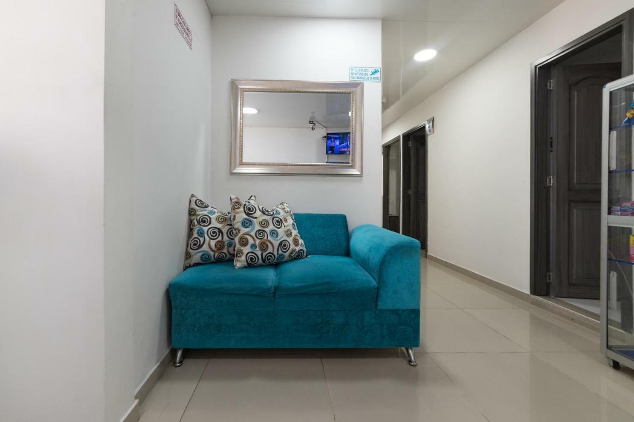 Ayenda 1121 Exito Hotel Pereira Bagian luar foto